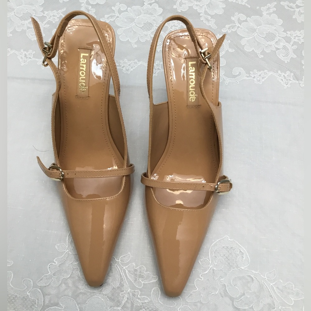 LARROUDE Tan Heels Classic Stiletto Design